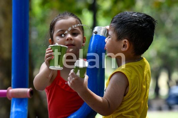 El calor sofocante da un respiro en el AMBA: se espera una máxima de 28 grados