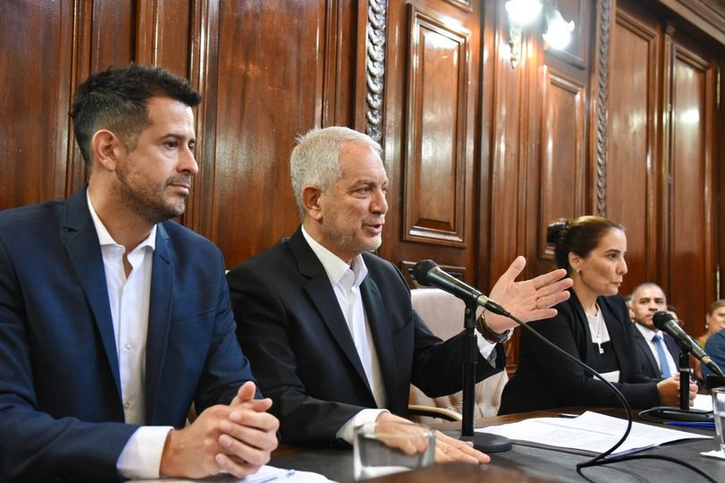 APERTURA DE SESIONES EN LA PLATA: EL INTENDENTE ALAK PROPUSO RECONSTRUIR LA ADMINISTRACIÓN PÚBLICA