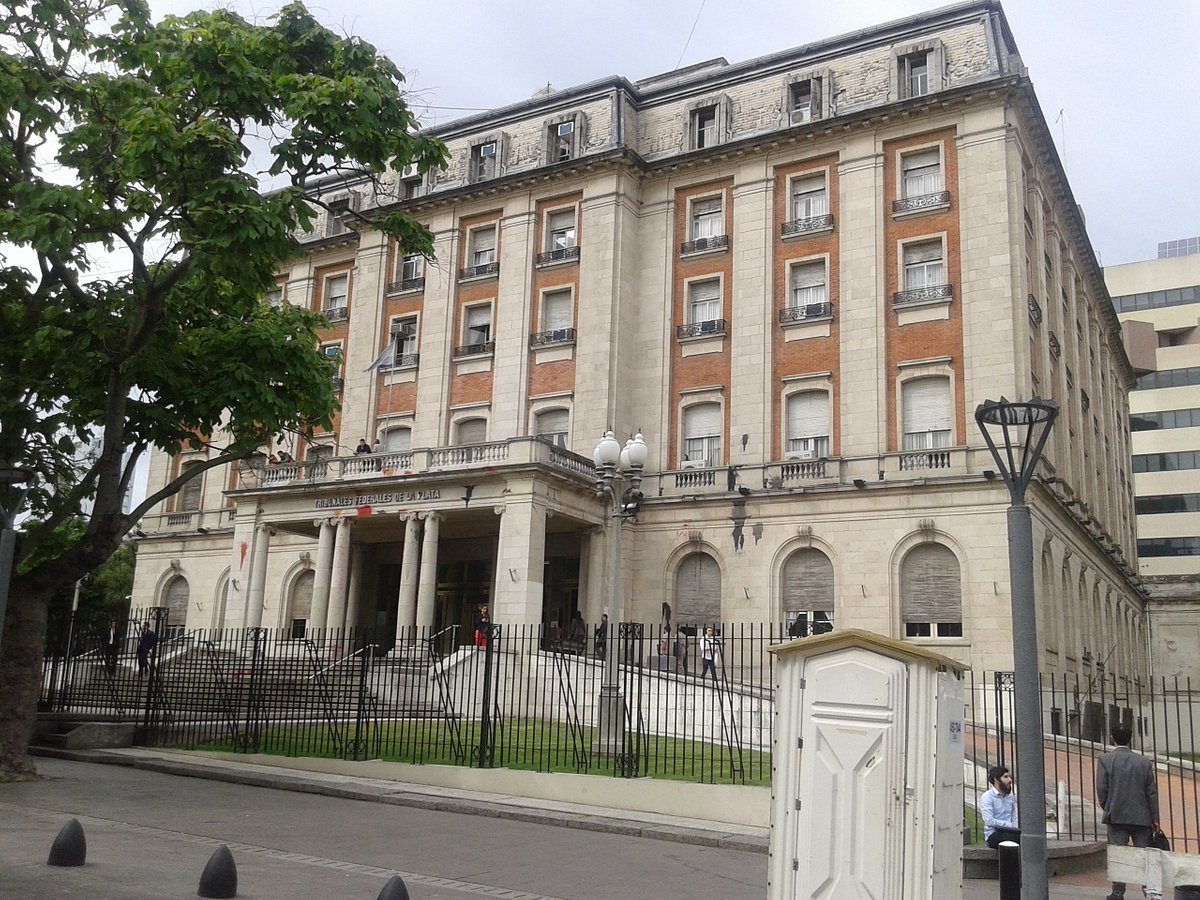 El TOF 1 de La Plata juzgará desde hoy a exmilitares y exministro por delitos de lesa humanidad
