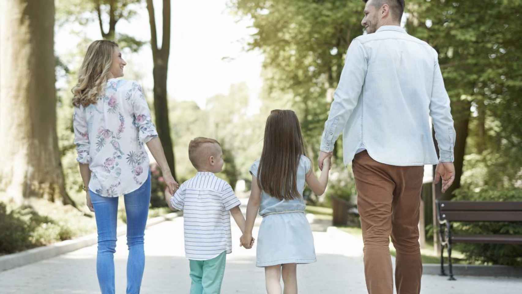 Estatales del Indec aseguraron que una pareja con 2 hijos necesitó en abril más de 322 mil pesos