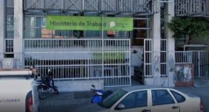 Docentes y estatales se reúnen mañana en paritarias con el gobierno bonaerense