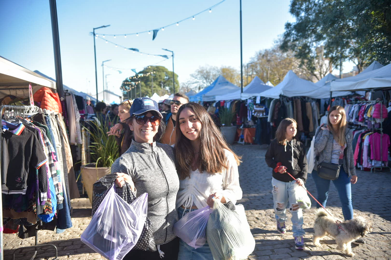 Más de 200 puestos de moda circular en el Paseo de Compras Meridiano V 