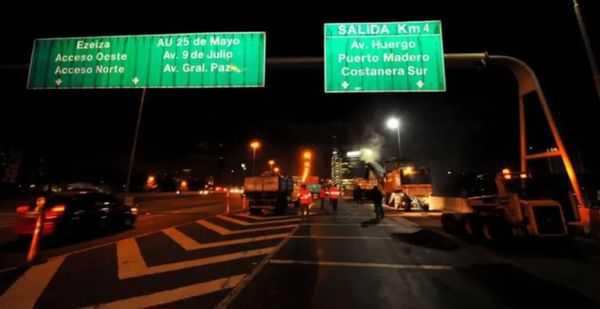 Choque múltiple en Autopista La Plata Buenos Aires.