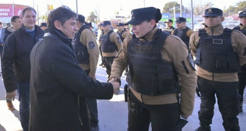 Kicillof inauguró las nuevas instalaciones de la Fuerza Barrial de Aproximación en San Vicente