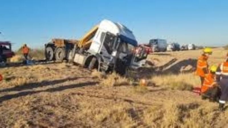 Tragedia en La Rioja: tres muertos y dos niñas en estado crítico tras un choque frontal