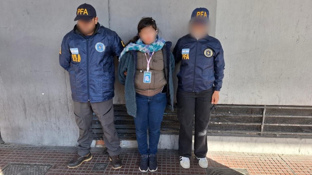 EL DFI DETUVO A LA LÍDER DE UNA BANDA NARCO DEDICADA A LA COMERCIALIZACIÓN DE PASTA BASE Y COCAÍNA