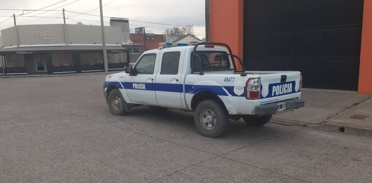 Castelar Sur: balean para robarle el auto a un Policía Federal retirado y le sustraen su arma reglamentaria