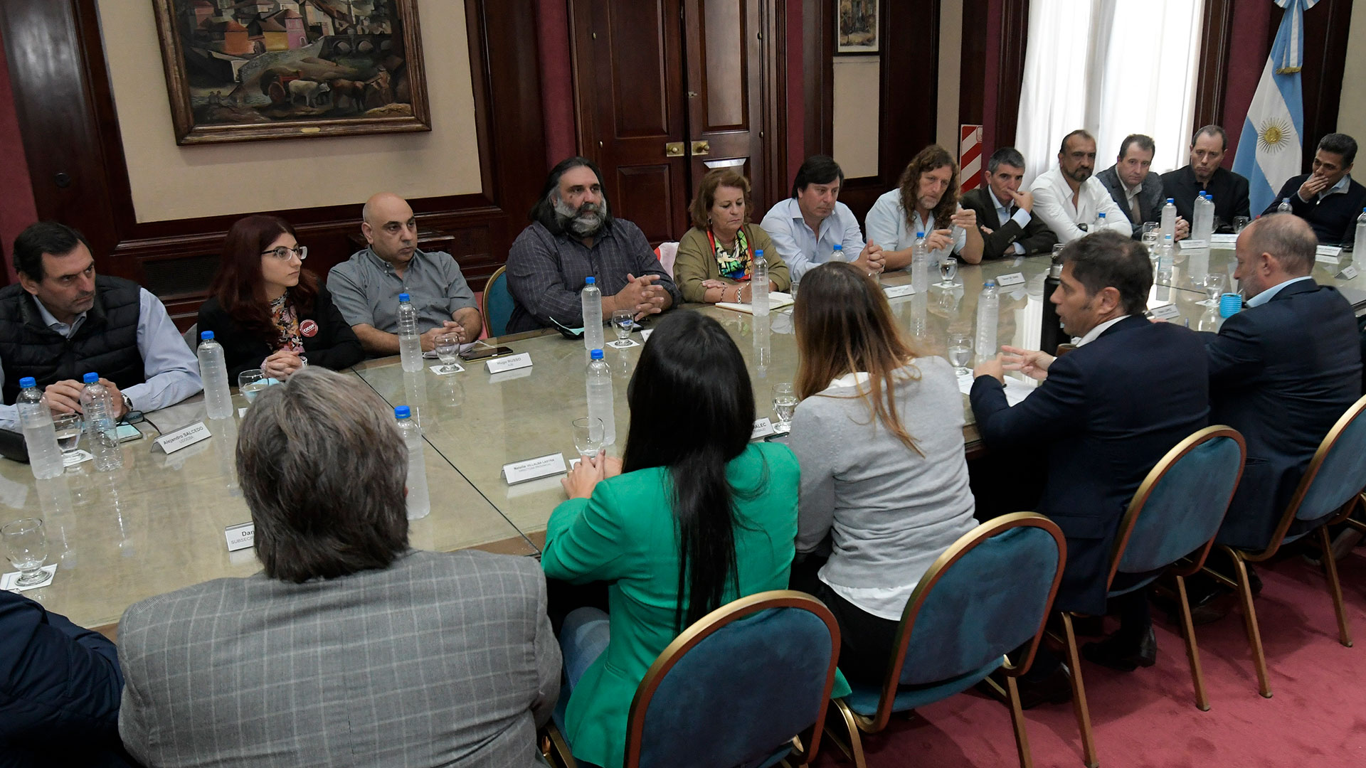 El Gobierno bonaerense convoca a estatales y docentes a una mesa técnica de monitoreo