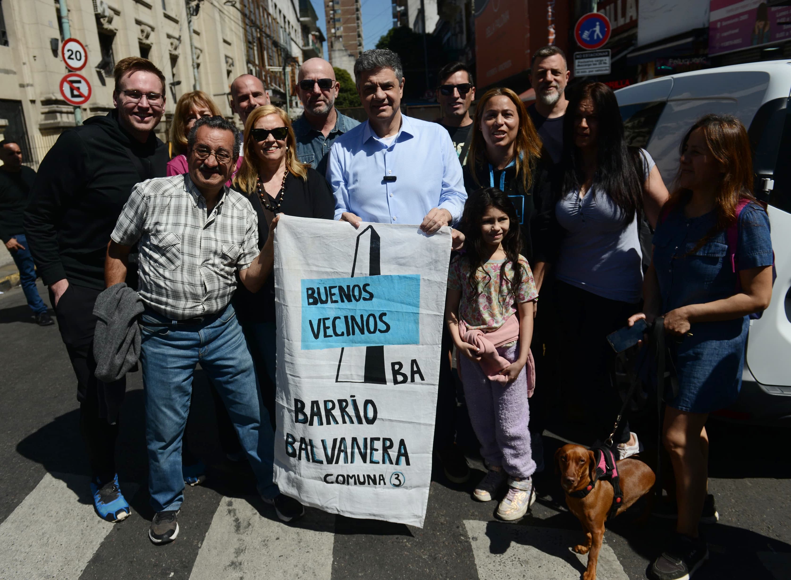 “No vamos a aflojar hasta que la Ciudad vuelva a estar segura y ordenada como los porteños se merecen”, dijo Jorge Macri en Once