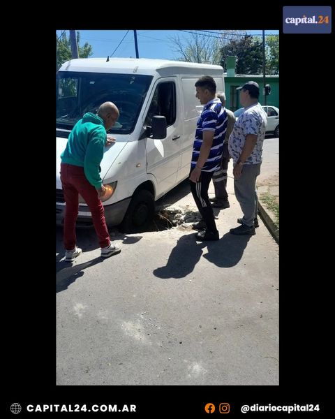 “súper bache” casi causa una tragedia en Los Hornos