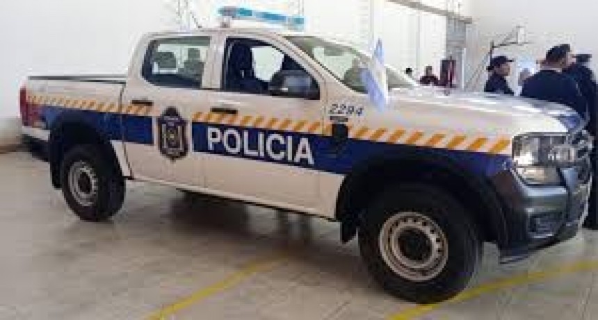 Escándalo en Salta: descubren a dos policías manteniendo relaciones dentro de un auto