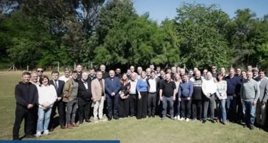 HAY OTRO CAMINO  Comunicado del Grupo de Intendentes de la Provincia de Buenos Aires del Movimiento Derecho al Futuro